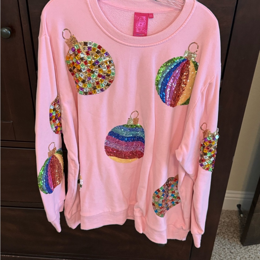 QUEEN OF SPARKLES Pink Ornament Sweatshirt